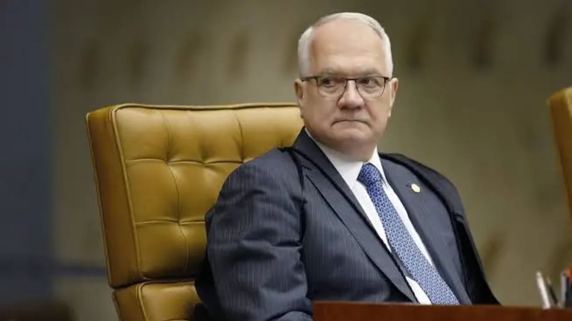 Fachin pede retirada de sigilo de investigação sobre o Banco Master